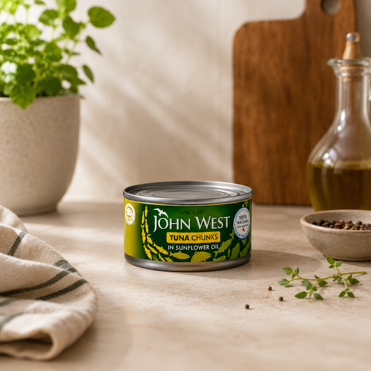 John West Tuna Sunflower Oil 160gm Imported From UK - Nosh Products